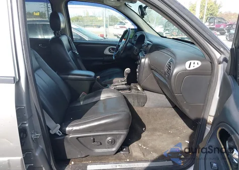 2005 Chevrolet Trailblazer Lt z USA, uszkodzony, nr VIN 1GNDT13S452378840